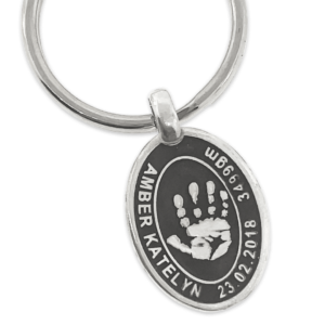 personalised jewellery that features your loved ones handprint, footprint, fingerprint, name or a special moment. Create a beautiful keepsake or a memory piece of unique jewelry.