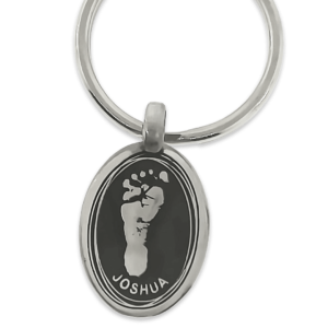 personalised jewellery that features your loved ones handprint, footprint, fingerprint, name or a special moment. Create a beautiful keepsake or a memory piece of unique jewelry.