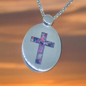Ashes jewellery or cremation jewellery, made in Australia from 9ct Gold and Sterling Silver. Human and Pet ashes. Memorial Jewellery.